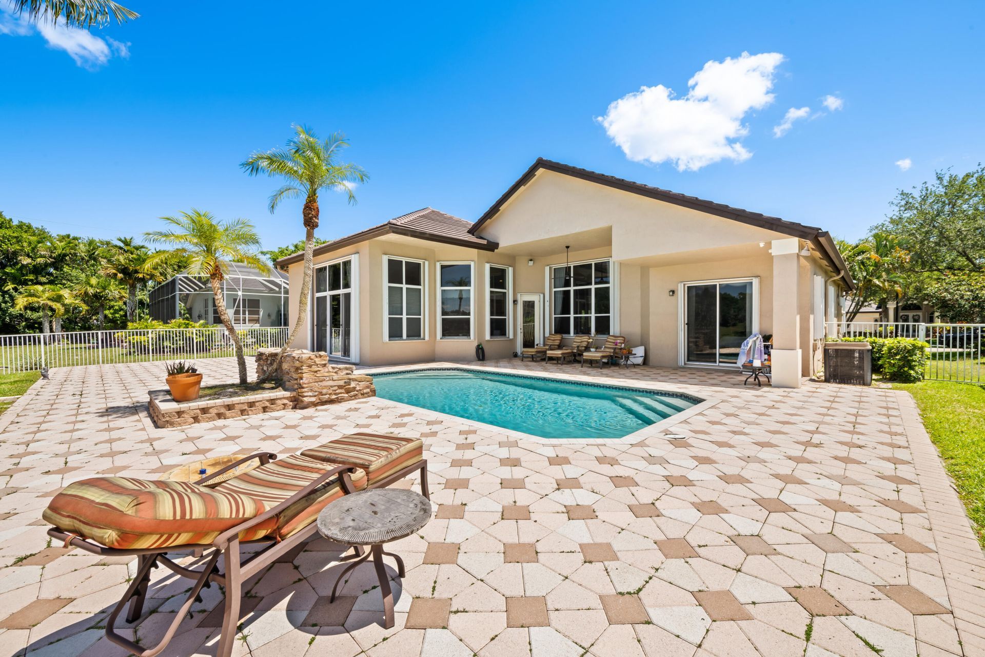 8027 N Savannah Circle, Davie, FL 33328 Photo