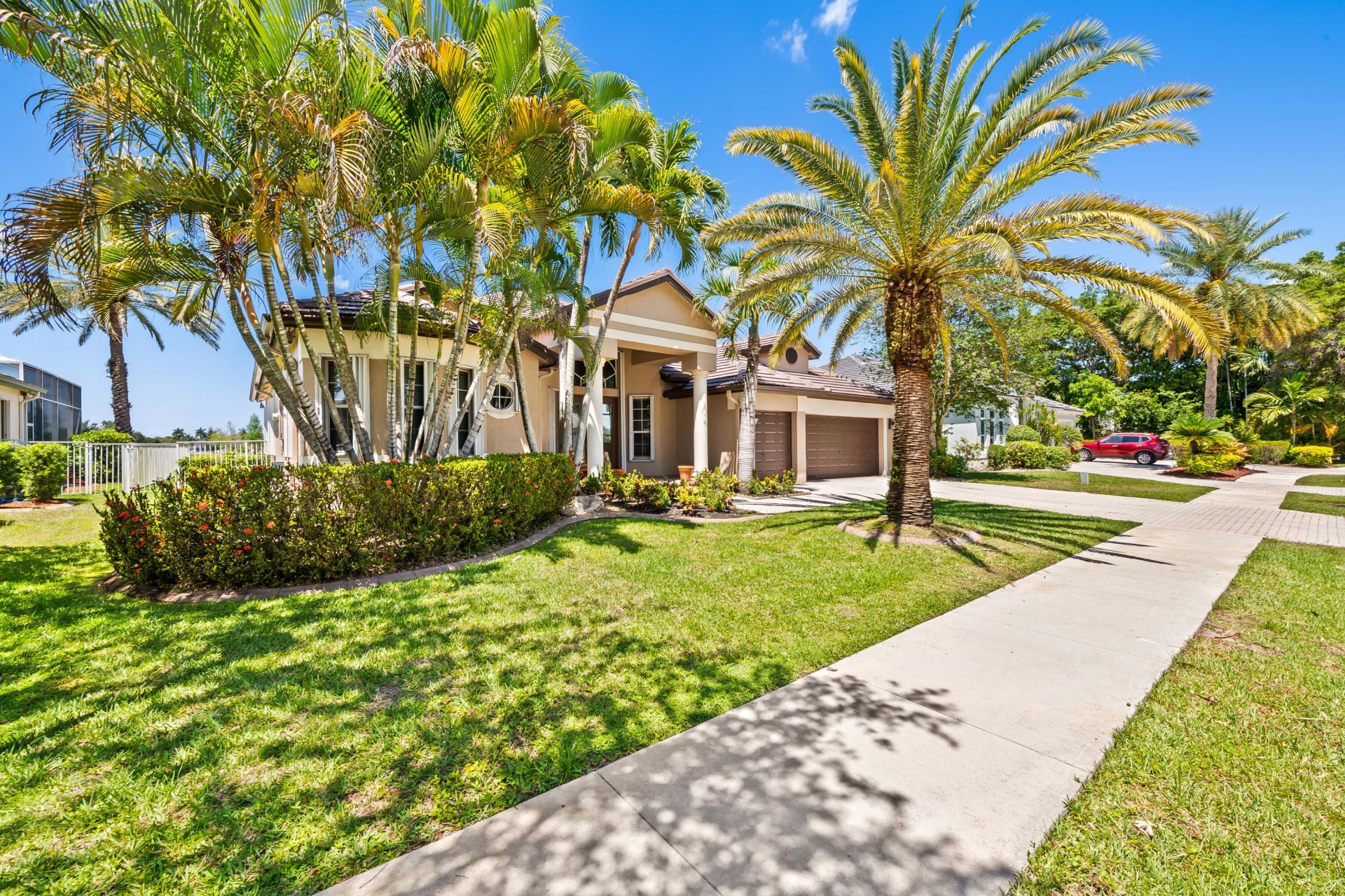 8027 N Savannah Circle, Davie, FL 33328 Photo