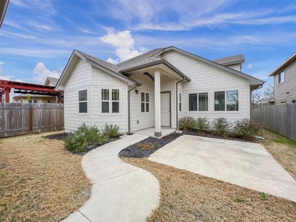 818 Silo ST, San Marcos, TX 78666