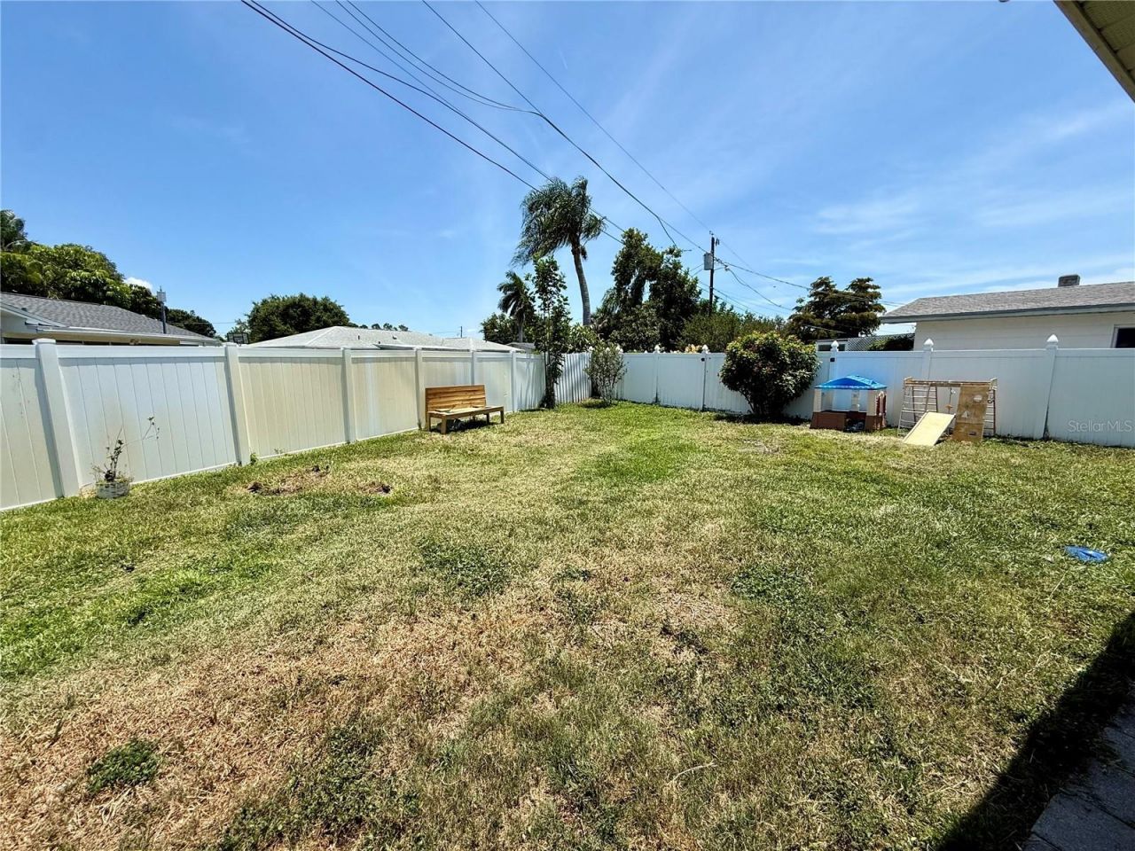 3607 Cambridge Dr W, Bradenton, FL 34205 Photo
