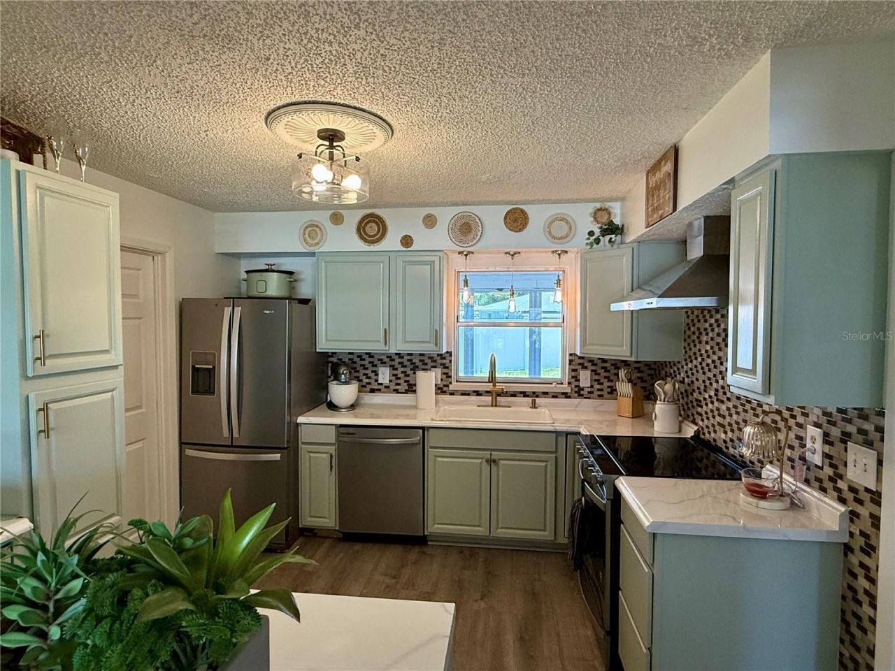 3607 Cambridge Dr W, Bradenton, FL 34205 Photo