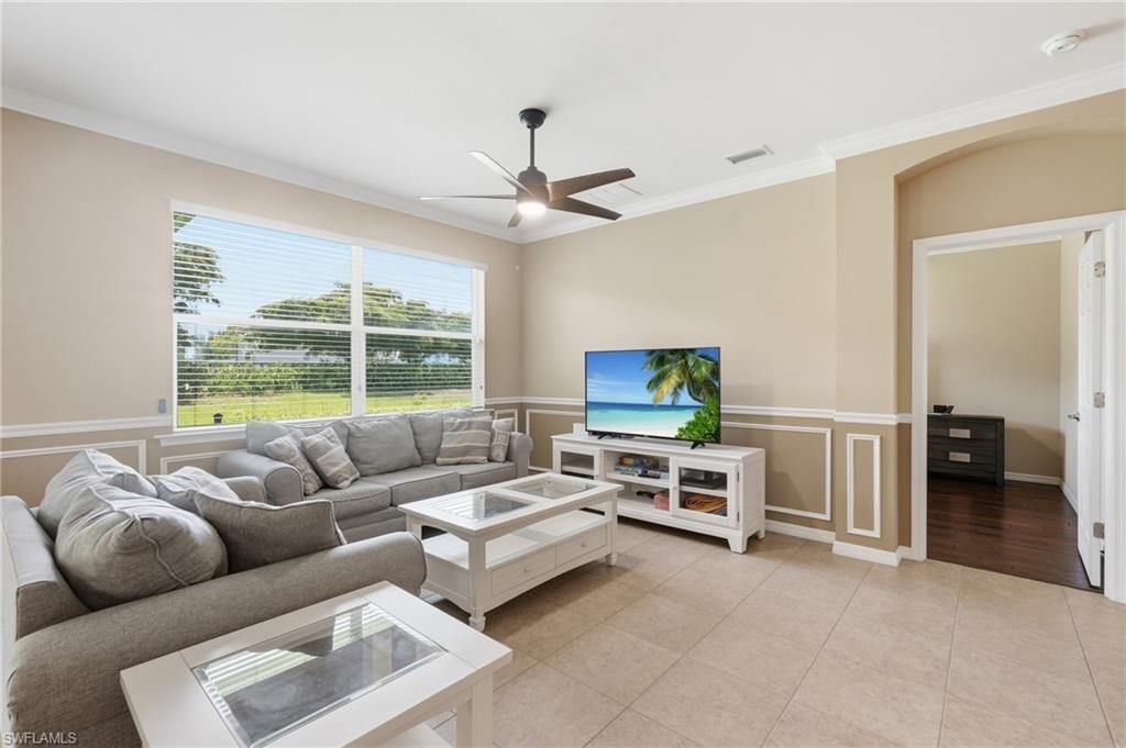2506 Blackburn Cir, Cape Coral, FL 33991 Photo