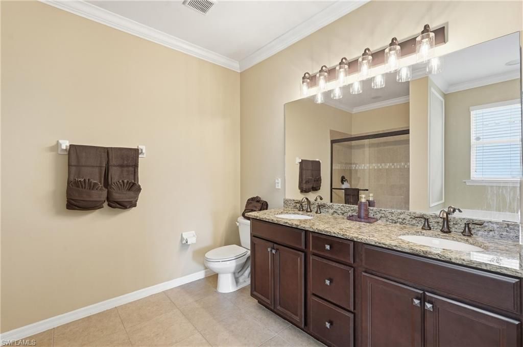 2506 Blackburn Cir, Cape Coral, FL 33991 Photo