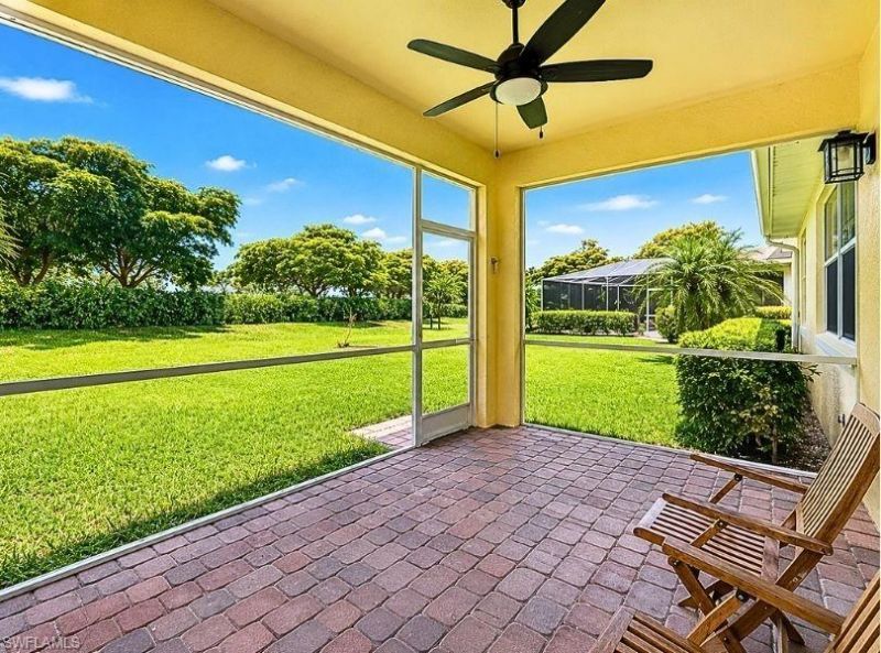 2506 Blackburn Cir, Cape Coral, FL 33991 Photo