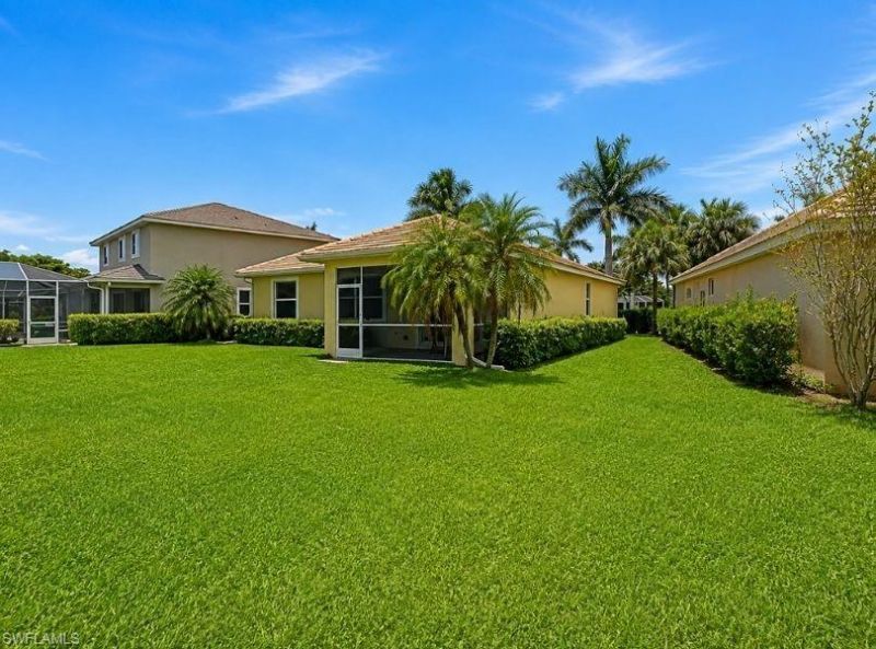 2506 Blackburn Cir, Cape Coral, FL 33991 Photo