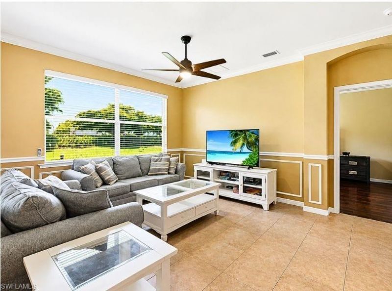 2506 Blackburn Cir, Cape Coral, FL 33991 Photo
