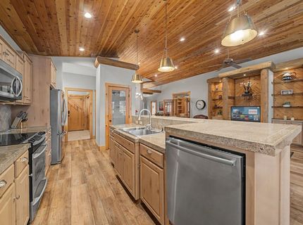 201 Sequoia Circle, Blairsden, CA 96103 Photo