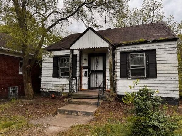 4004 Jackson Street , Gary, IN 46408
