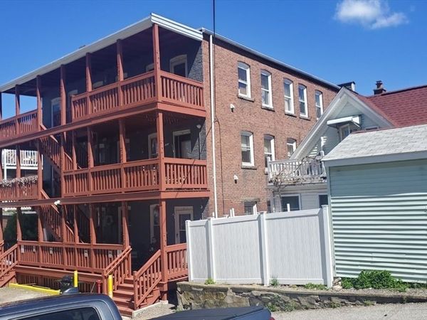 48 Pond St, Unit 3, Beverly, MA 01915