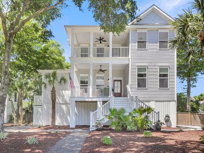 4 Lauden Boulevard, Isle of Palms, SC 29451