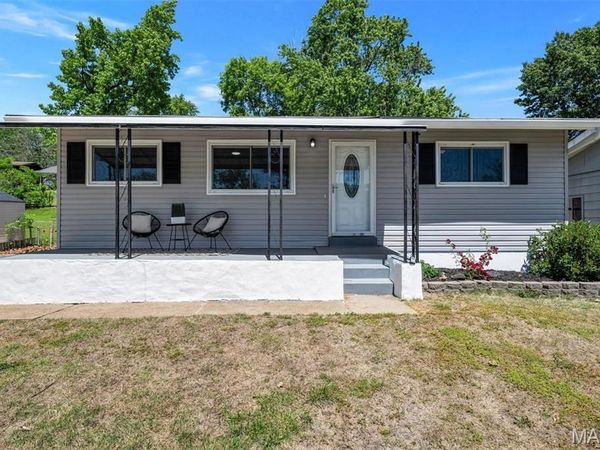 515 Golden Valley Drive, St Louis, MO 63129
