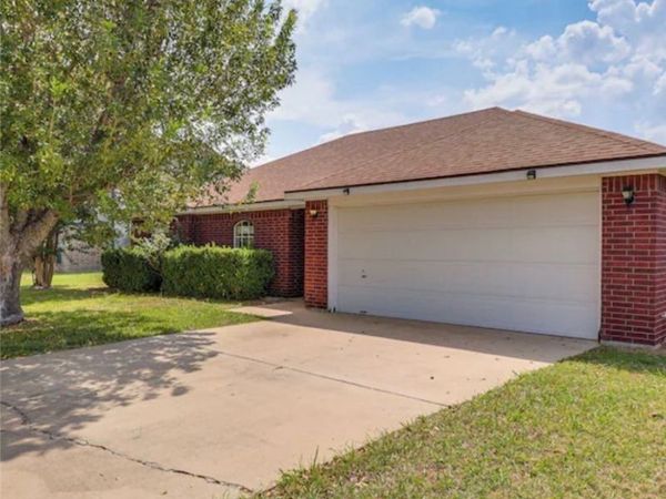 806 James Loop, Killeen, TX 76542