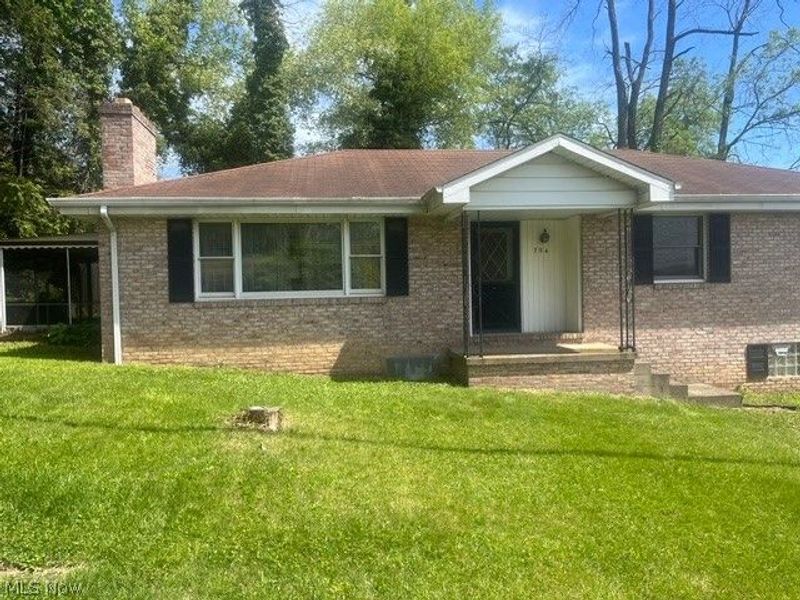 704 Elizabeth Street , Lowellville, OH 44436 Photo 1