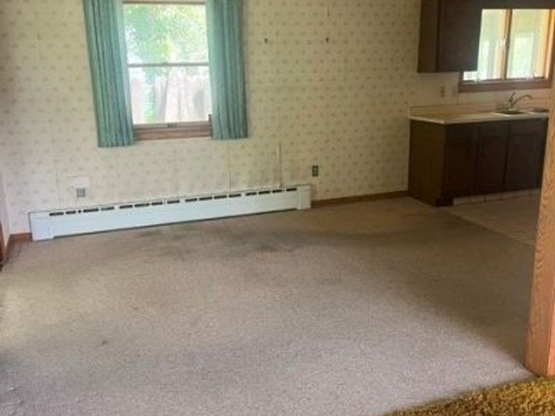 704 Elizabeth Street , Lowellville, OH 44436 Photo 3