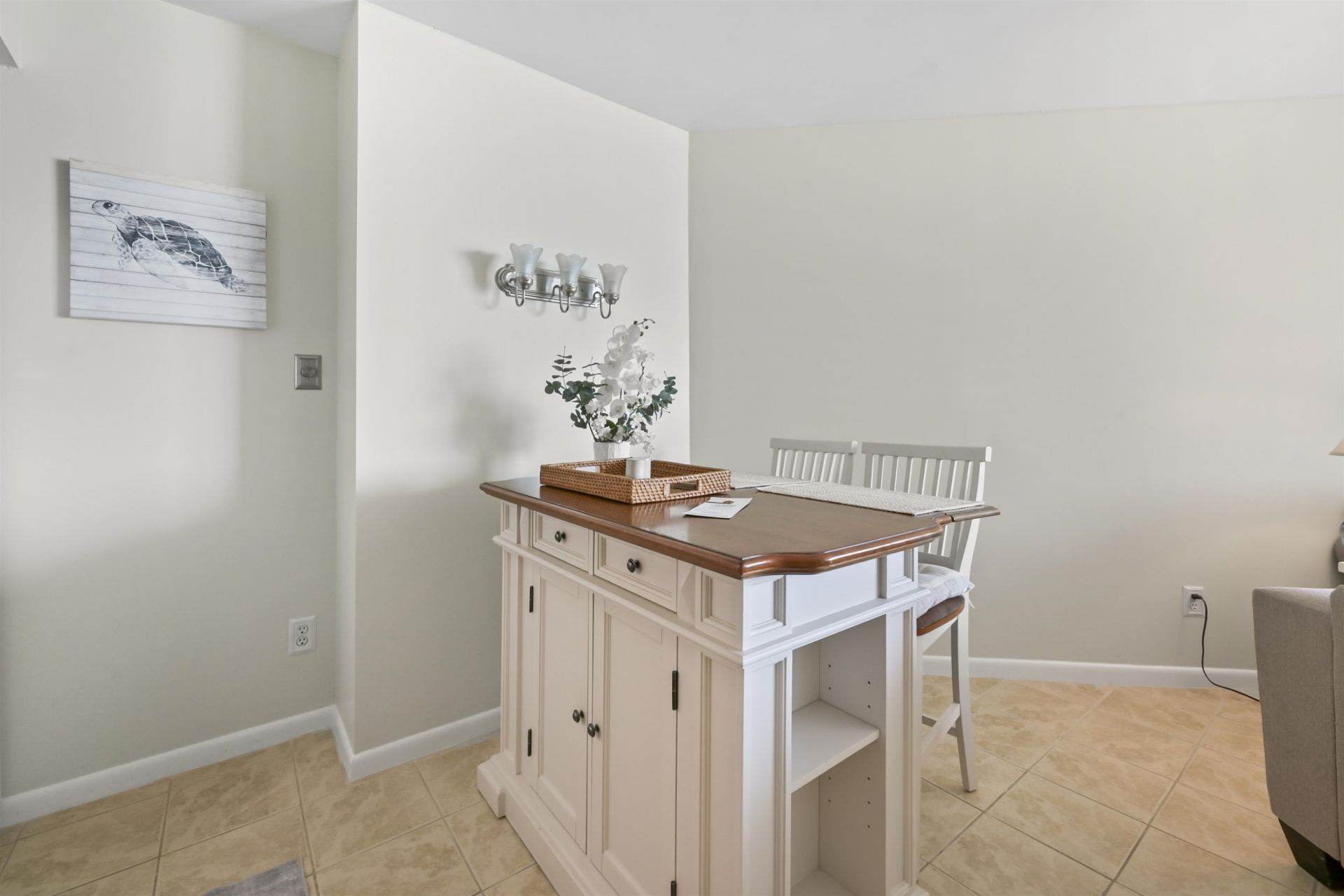 5523 N Ocean Blvd.  Photo 14