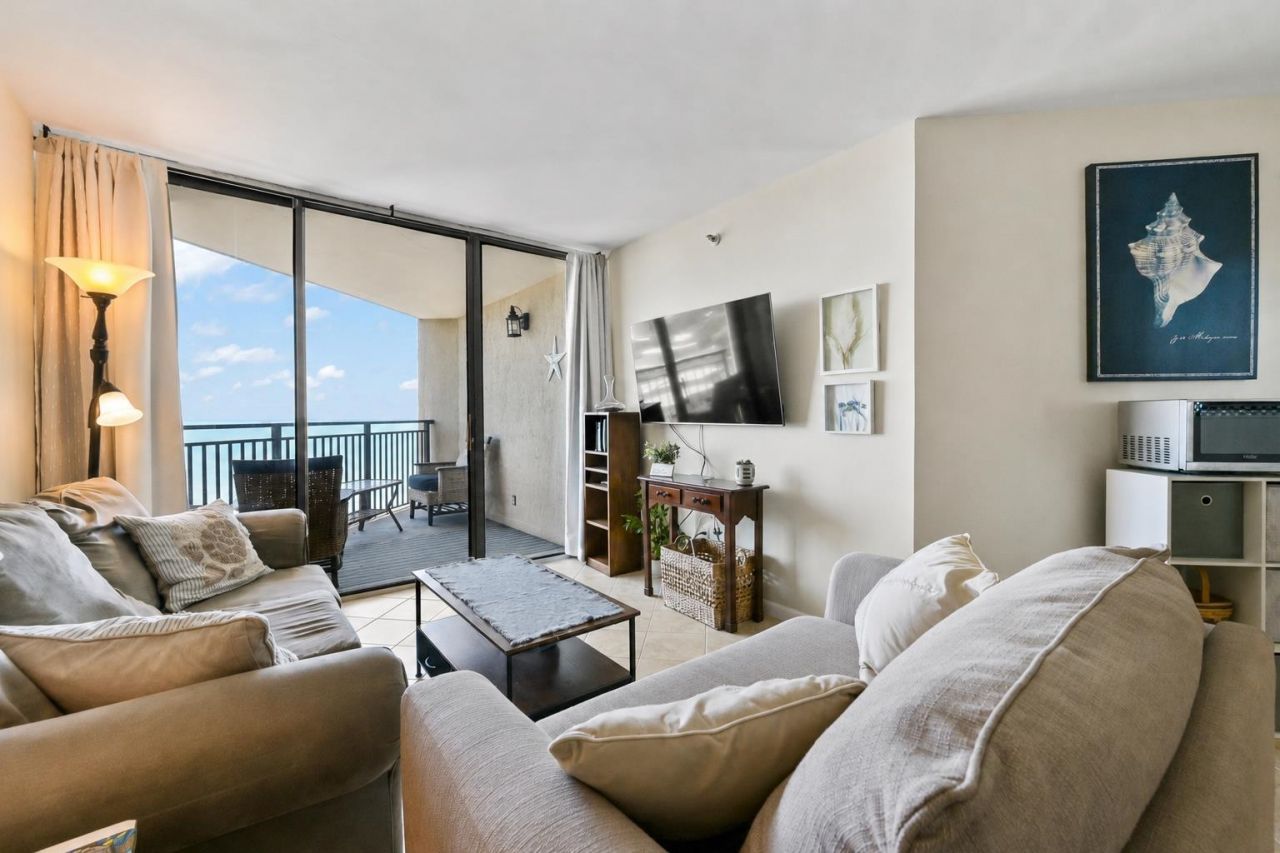 5523 N Ocean Blvd.  Photo 4