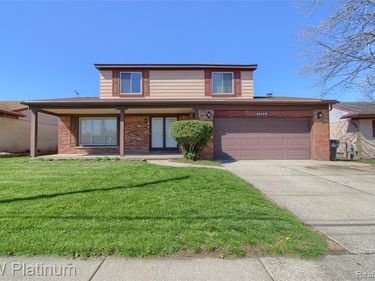 25168 Goddard Road, Taylor, MI 48180