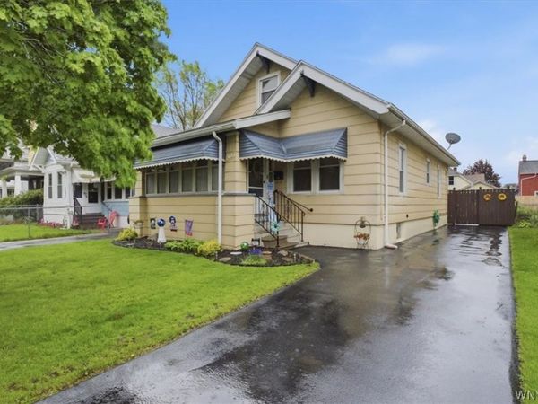 2487 South Avenue , Niagara Falls, NY 14305