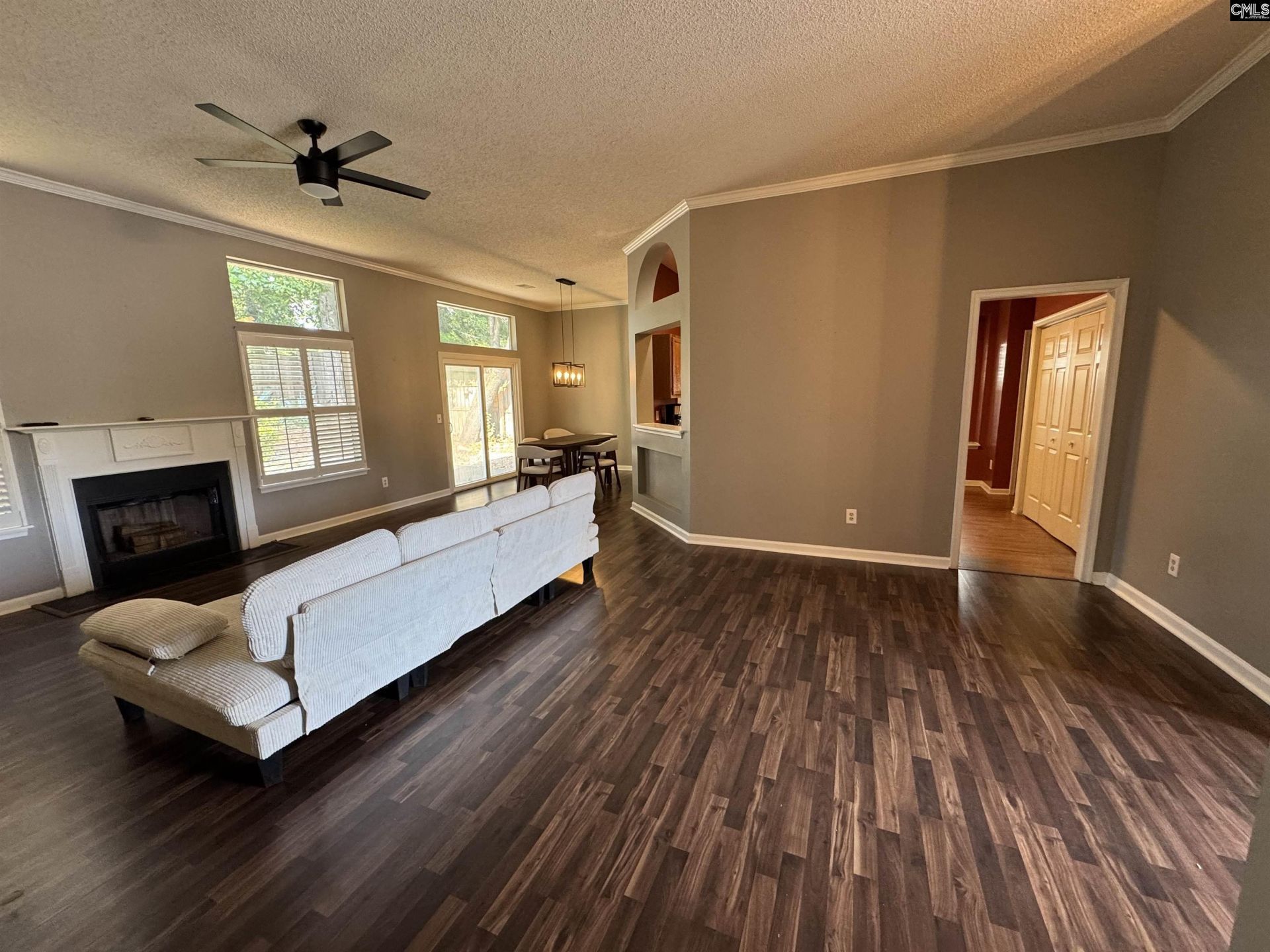 120 Whisper Lake Drive  Photo 4