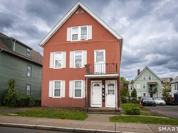 41-43 Dean , Hartford, CT 06114