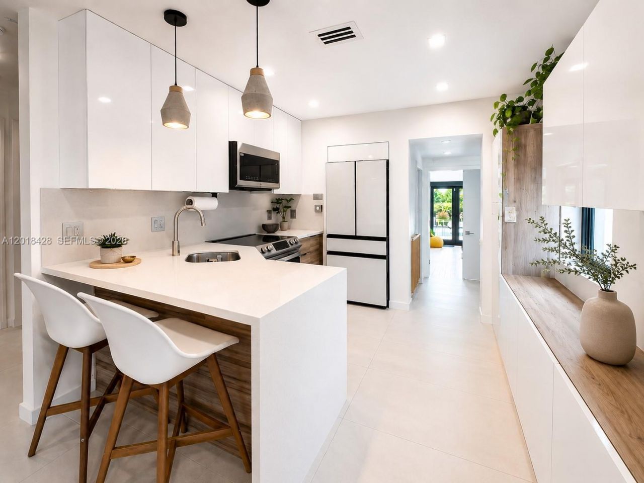 228 SW 22nd St, Fort Lauderdale, FL 33315 Photo