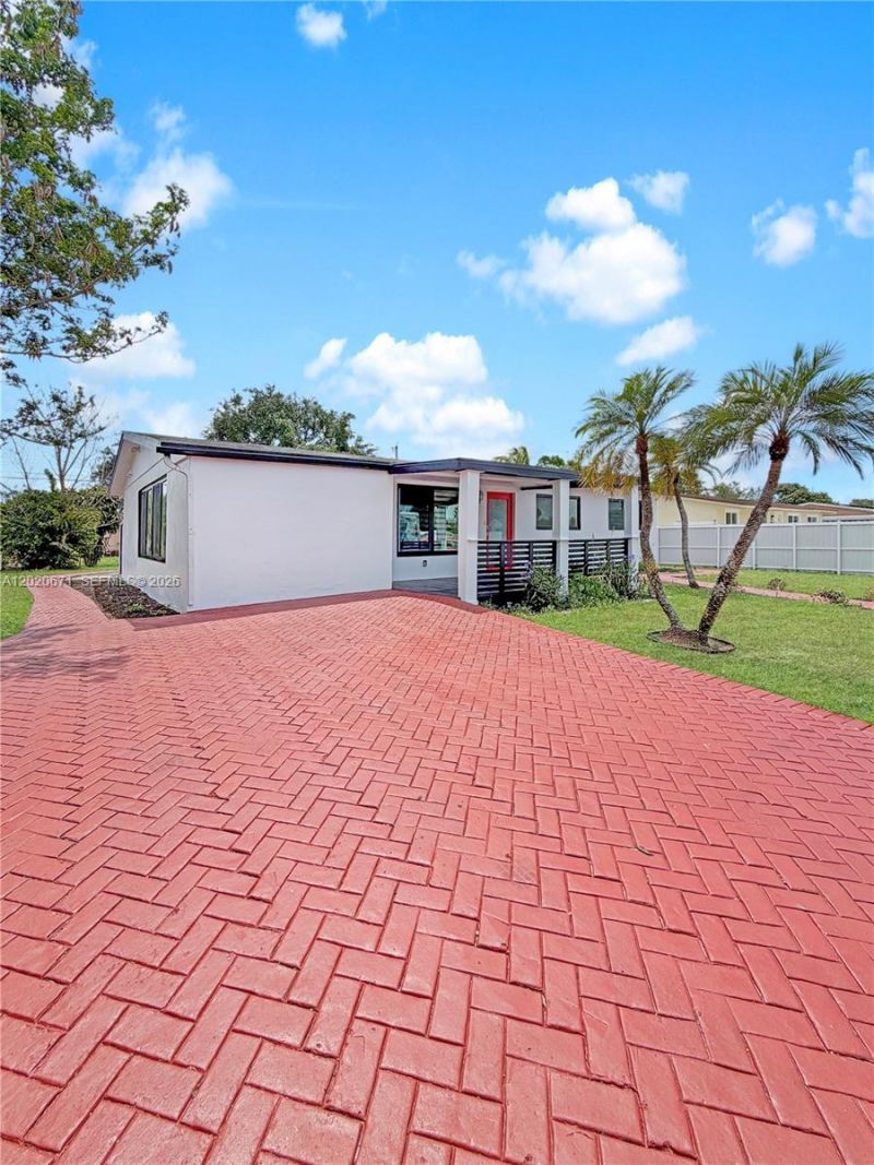 17311 NW 49th Ave, Miami Gardens, FL 33055 Photo