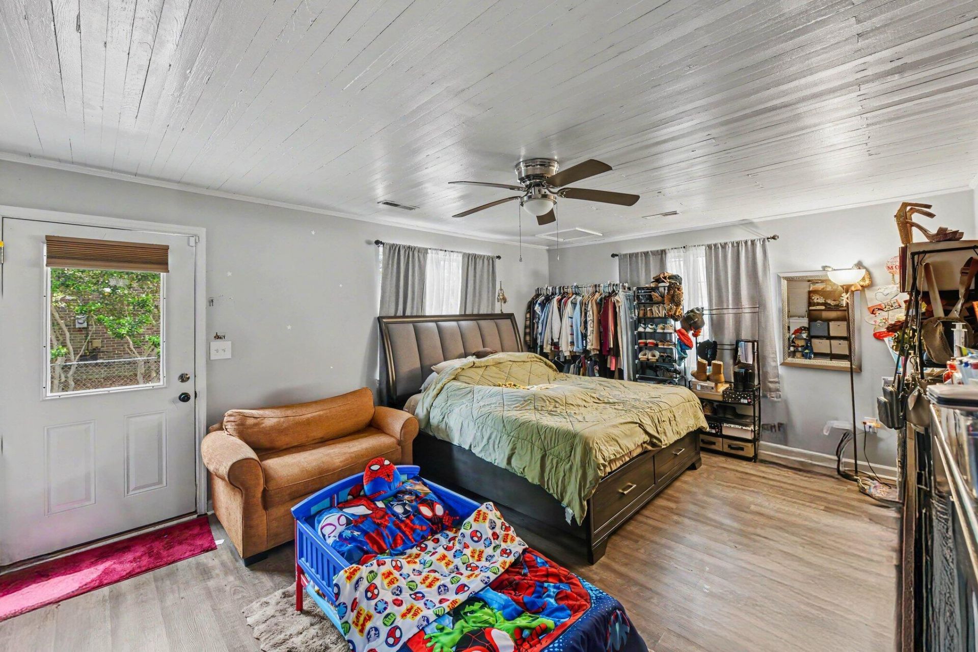9708 Jamison Road Photo 17