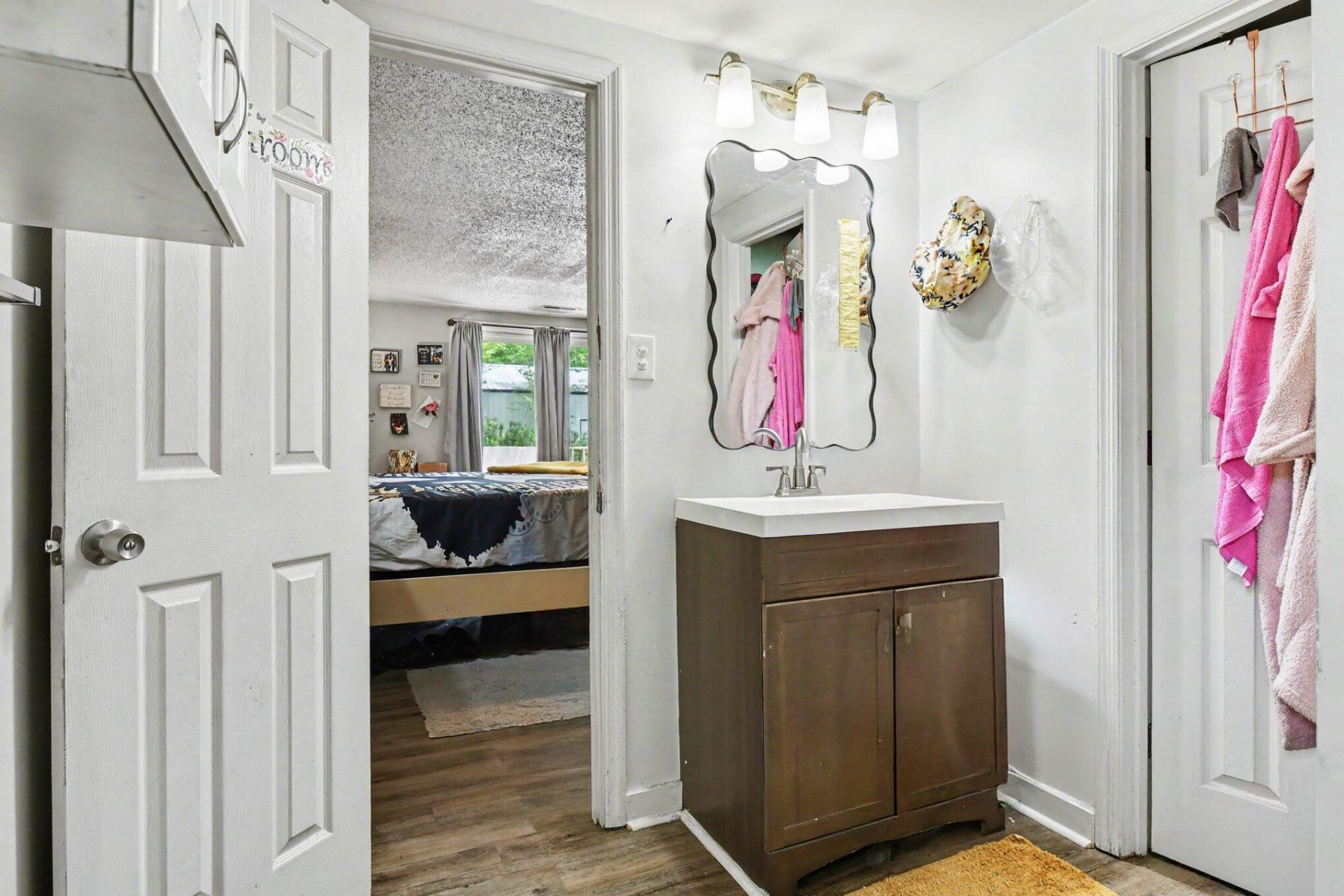 9708 Jamison Road Photo 23
