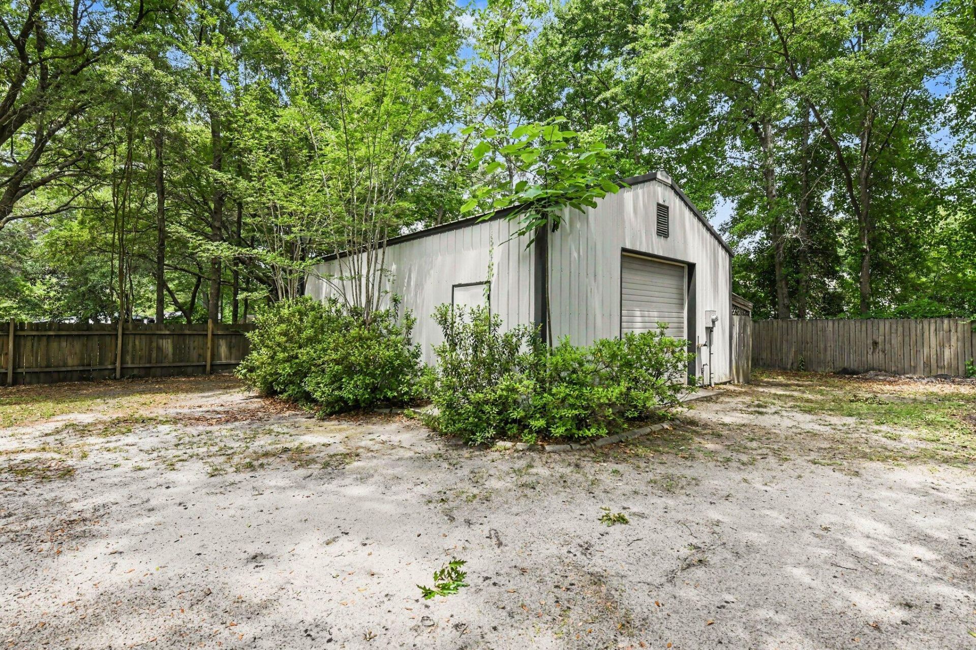 9708 Jamison Road Photo 30