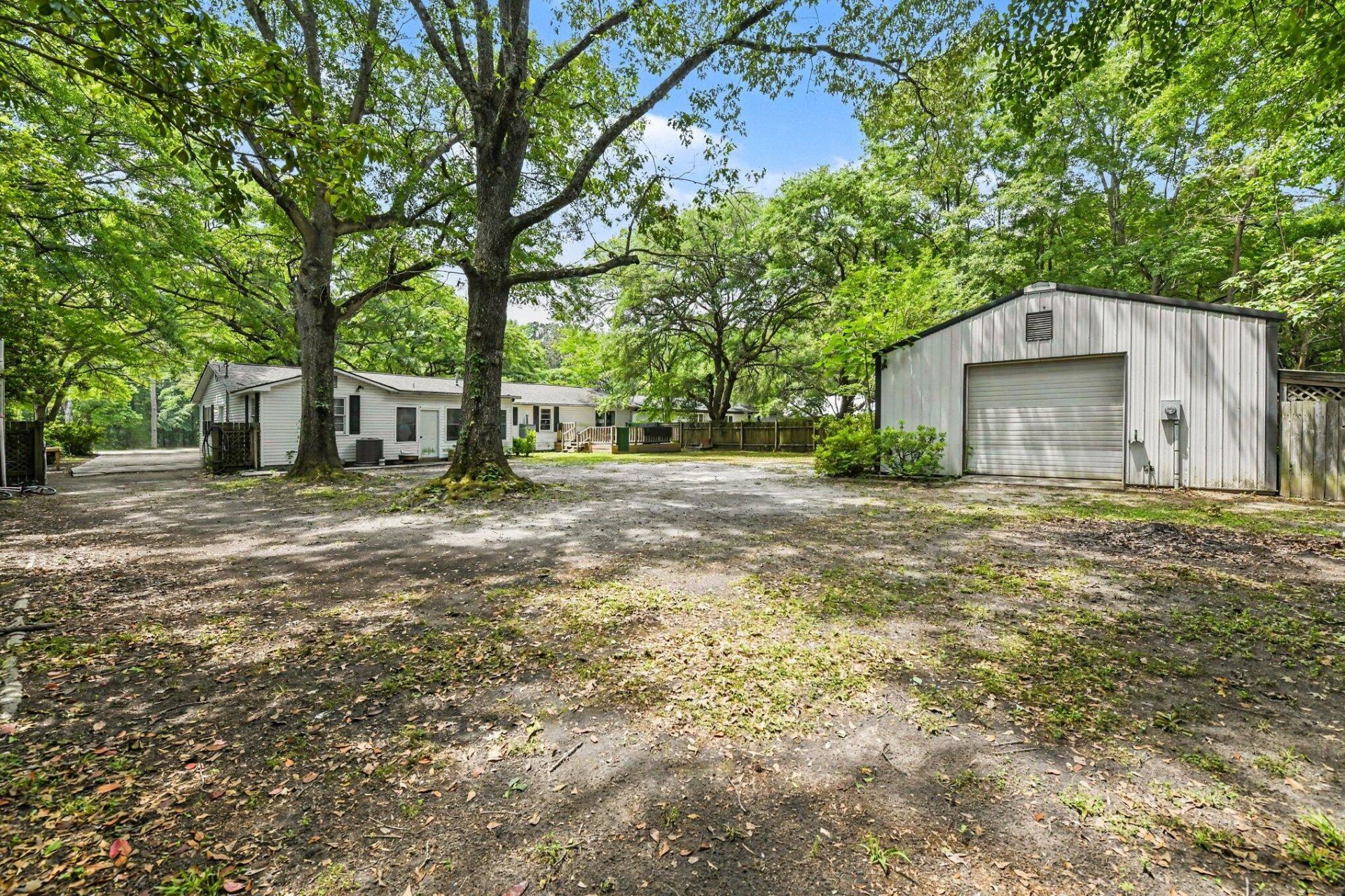 9708 Jamison Road Photo 32