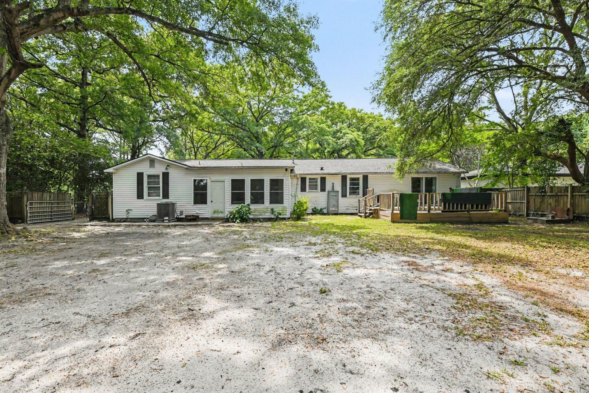 9708 Jamison Road Photo 33