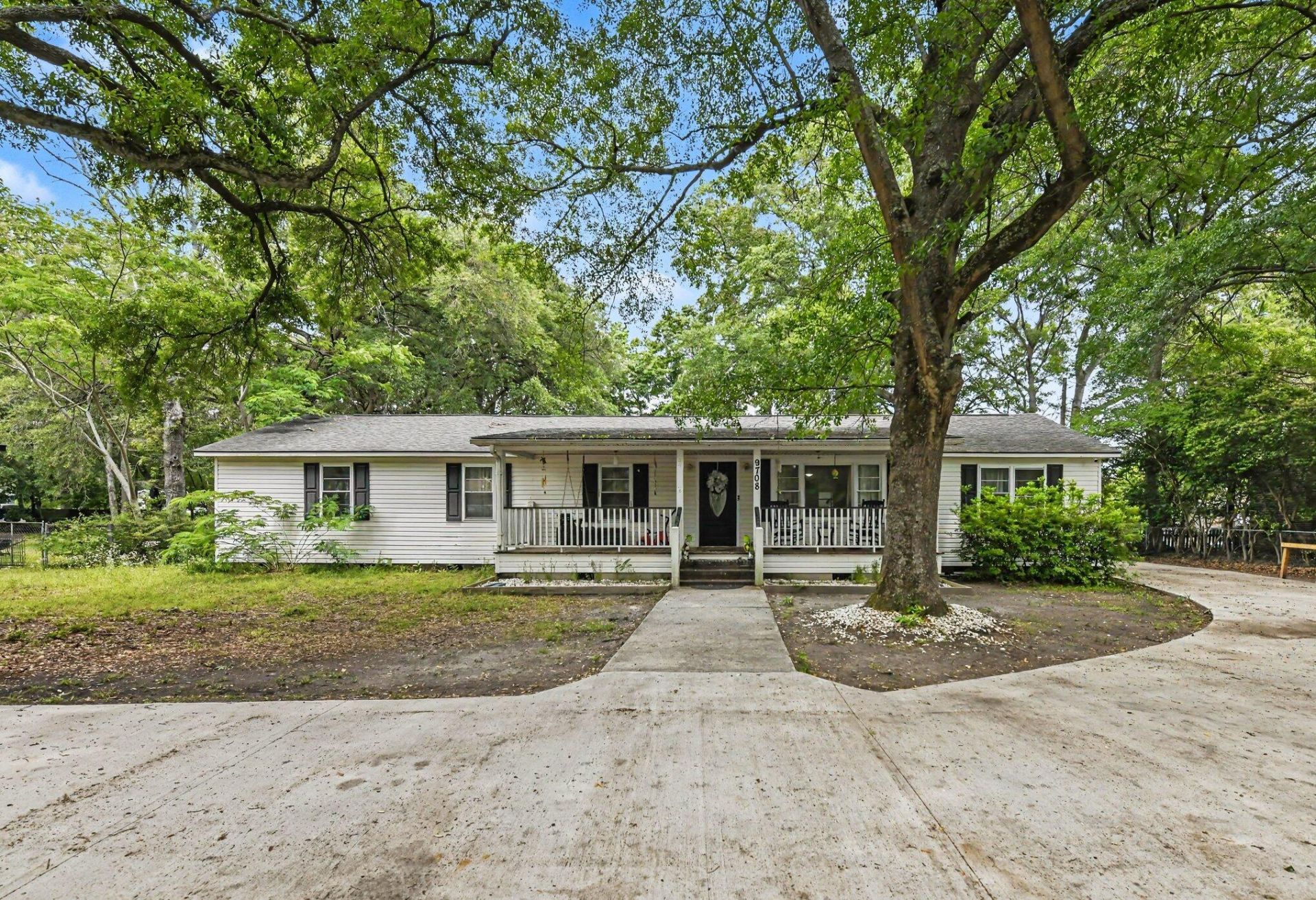 9708 Jamison Road Photo 35
