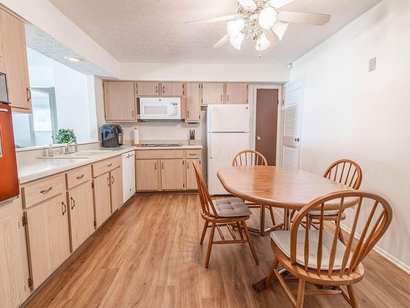 236 Barcelona Avenue, Westerville, OH 43081 Photo 17