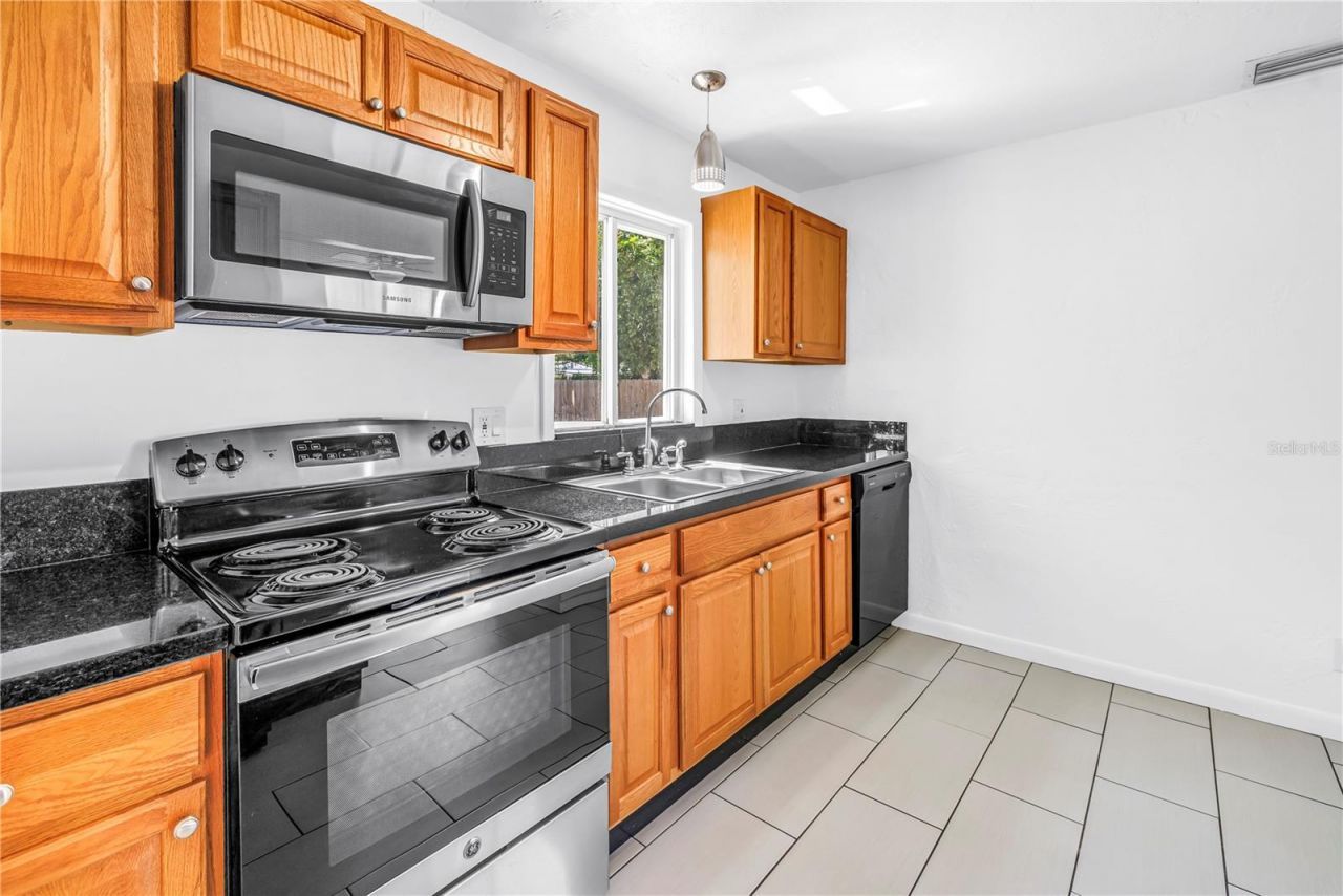 5032 19th Street N, Saint Petersburg, FL 33714 Photo