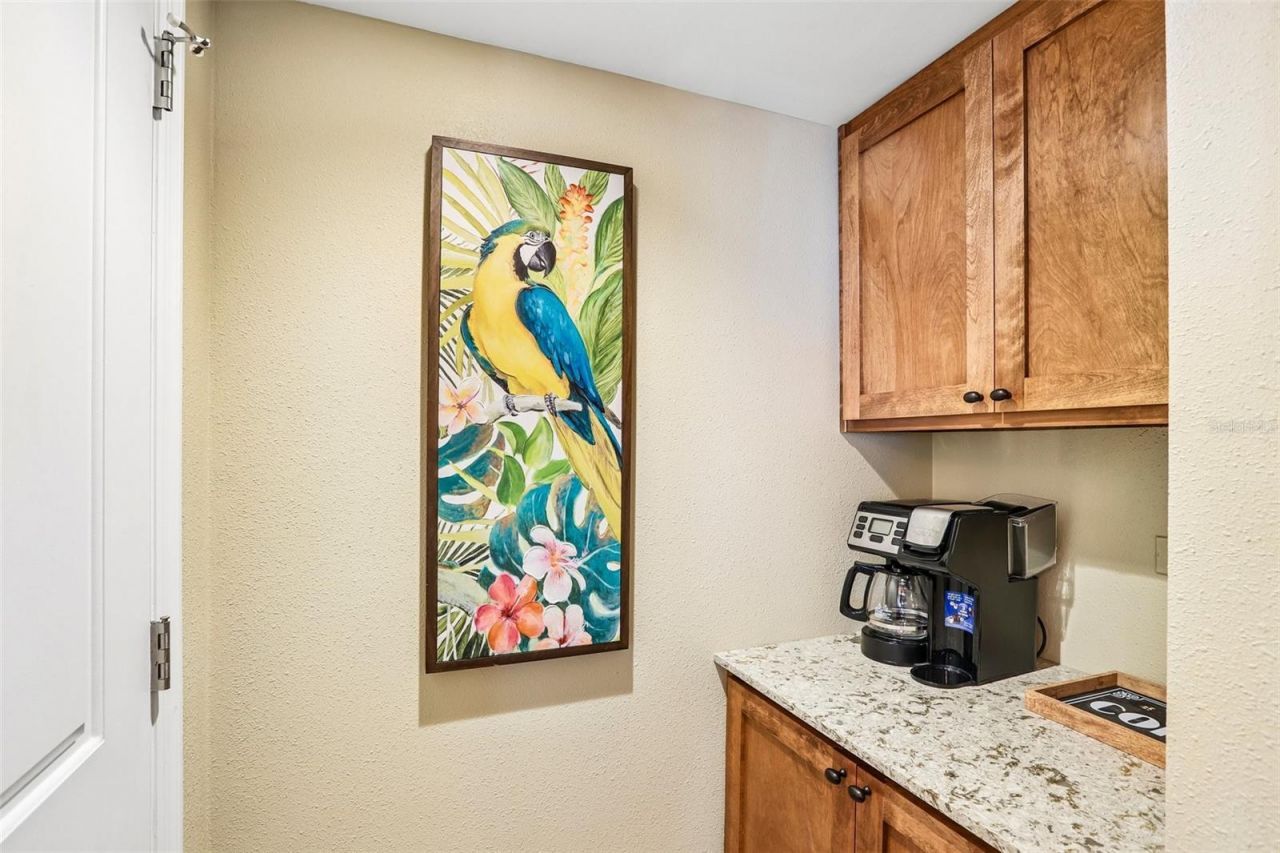 450 S Gulfview Boulevard, Unit 703, Clearwater, FL 33767 Photo