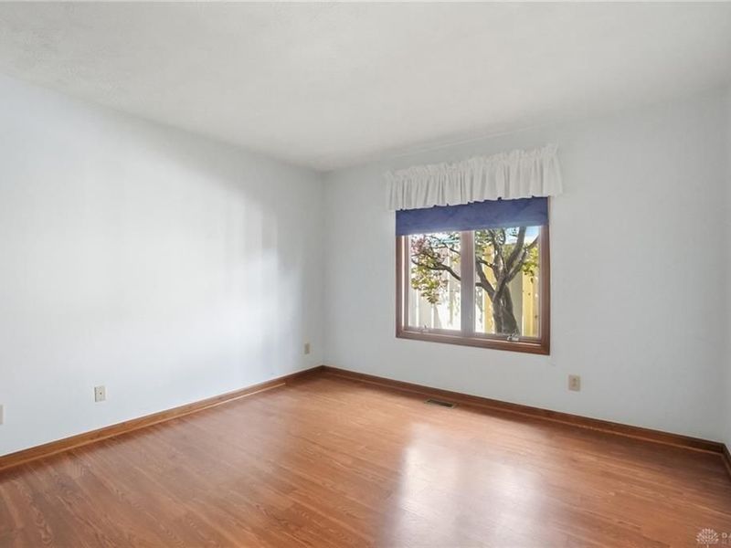 1340 Donson Circle, Kettering, OH 45429 Photo 23