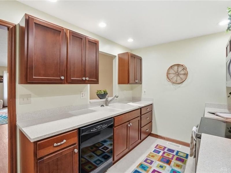 1340 Donson Circle, Kettering, OH 45429 Photo 29
