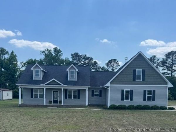 2935 Hayfield Road, Wade, NC 28395