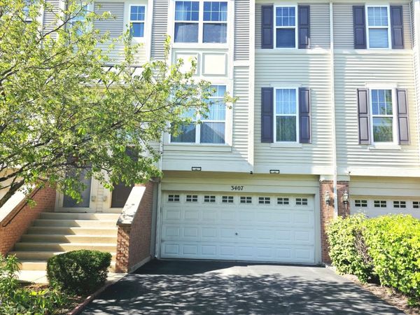 3407 Bradbury Circle , Aurora, IL 60504