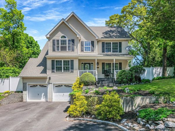 9 Saint James Drive, Sound Beach, NY 11789