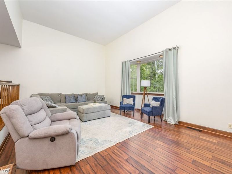 140 Sylvan Way, Marietta, OH 45750 Photo 8