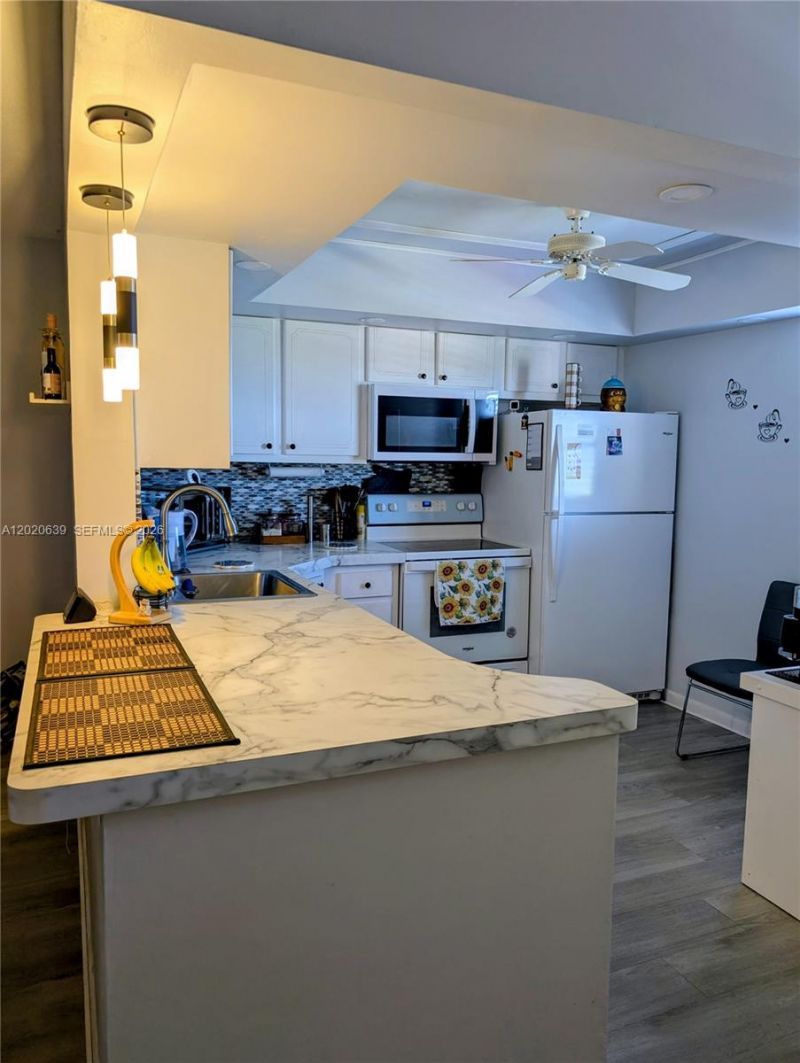 130 NE 26th Ave , Unit 4010, Boynton Beach, FL 33435 Photo
