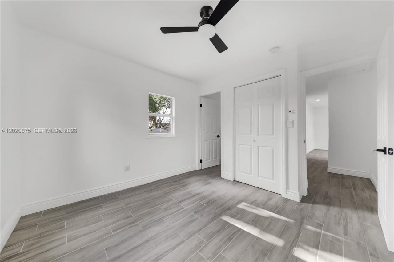 2440 NW 31st Ave, Fort Lauderdale, FL 33311 Photo