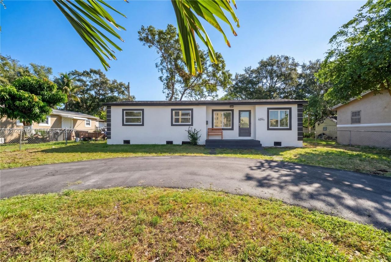 2440 NW 31st Ave, Fort Lauderdale, FL 33311 Photo
