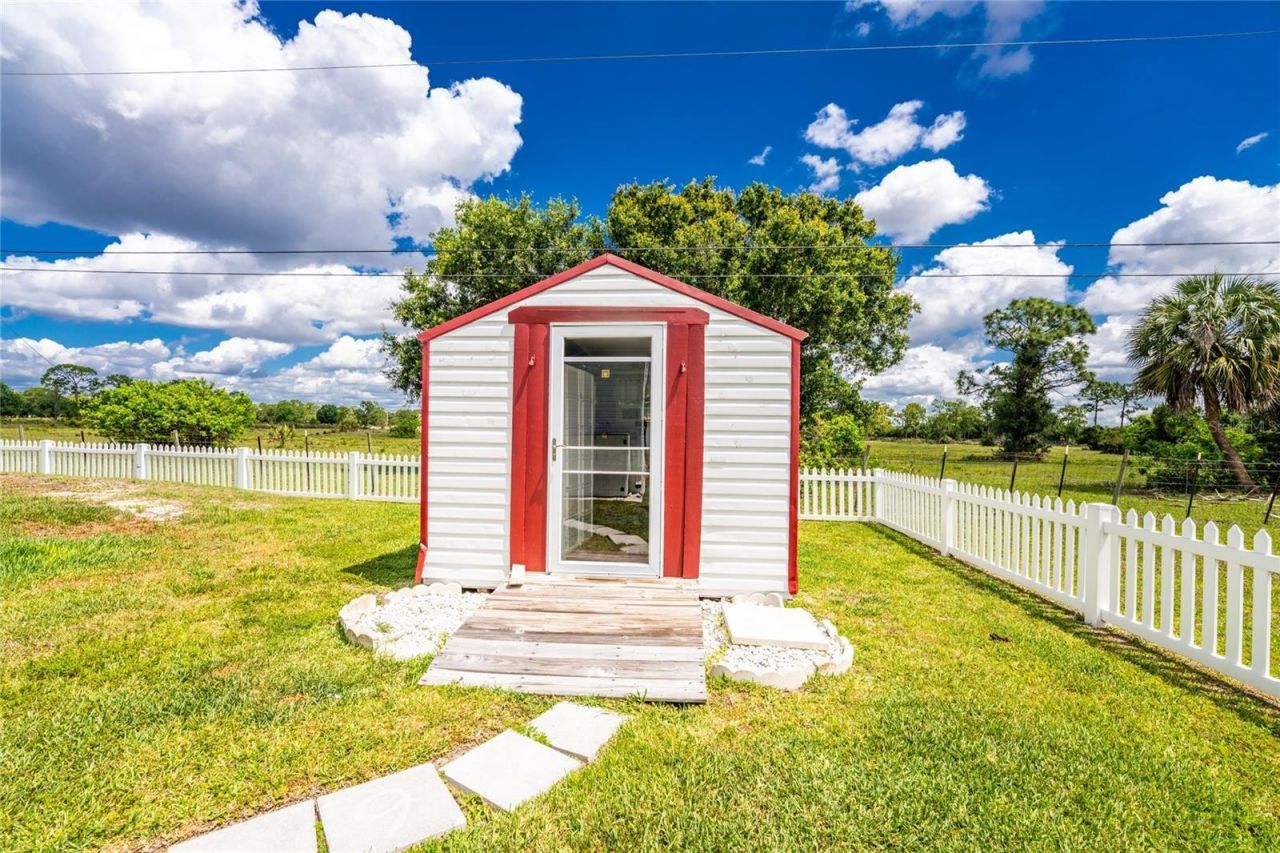 2722 Carl Avenue, Punta Gorda, FL 33950 Photo