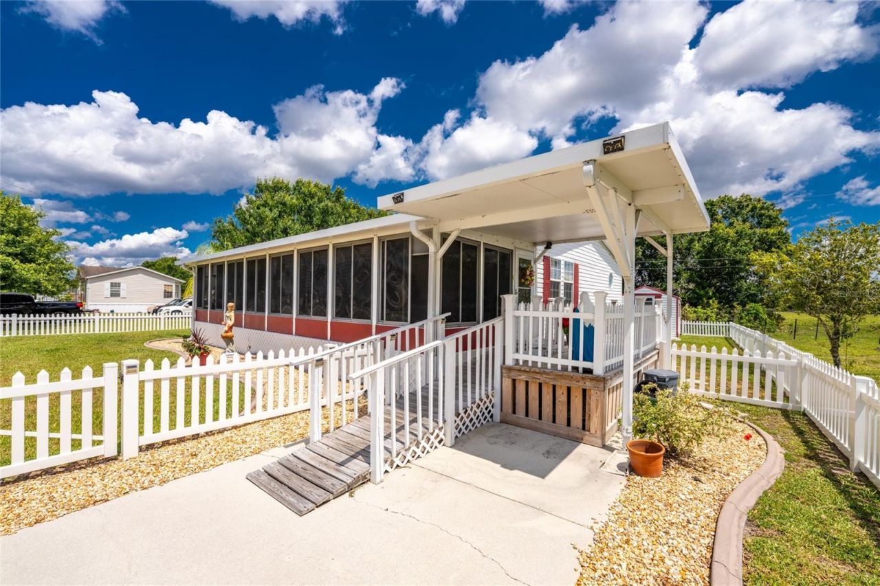 2722 Carl Avenue, Punta Gorda, FL 33950 Photo