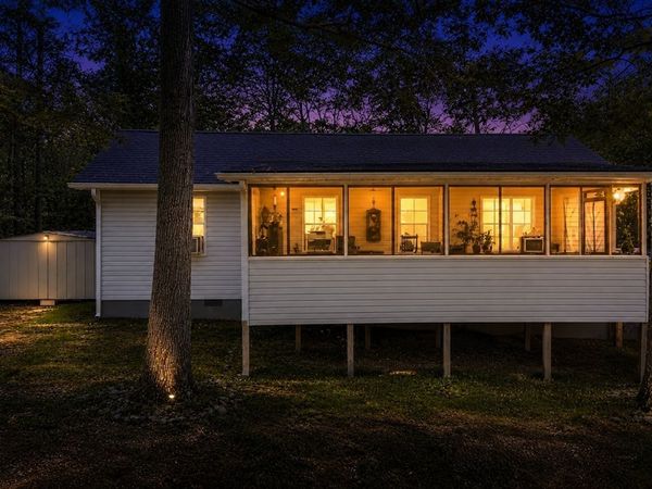 16 Two Run Crossing NW, Cartersville, GA 30120