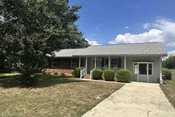 204 Haleywood Lane  photo 4