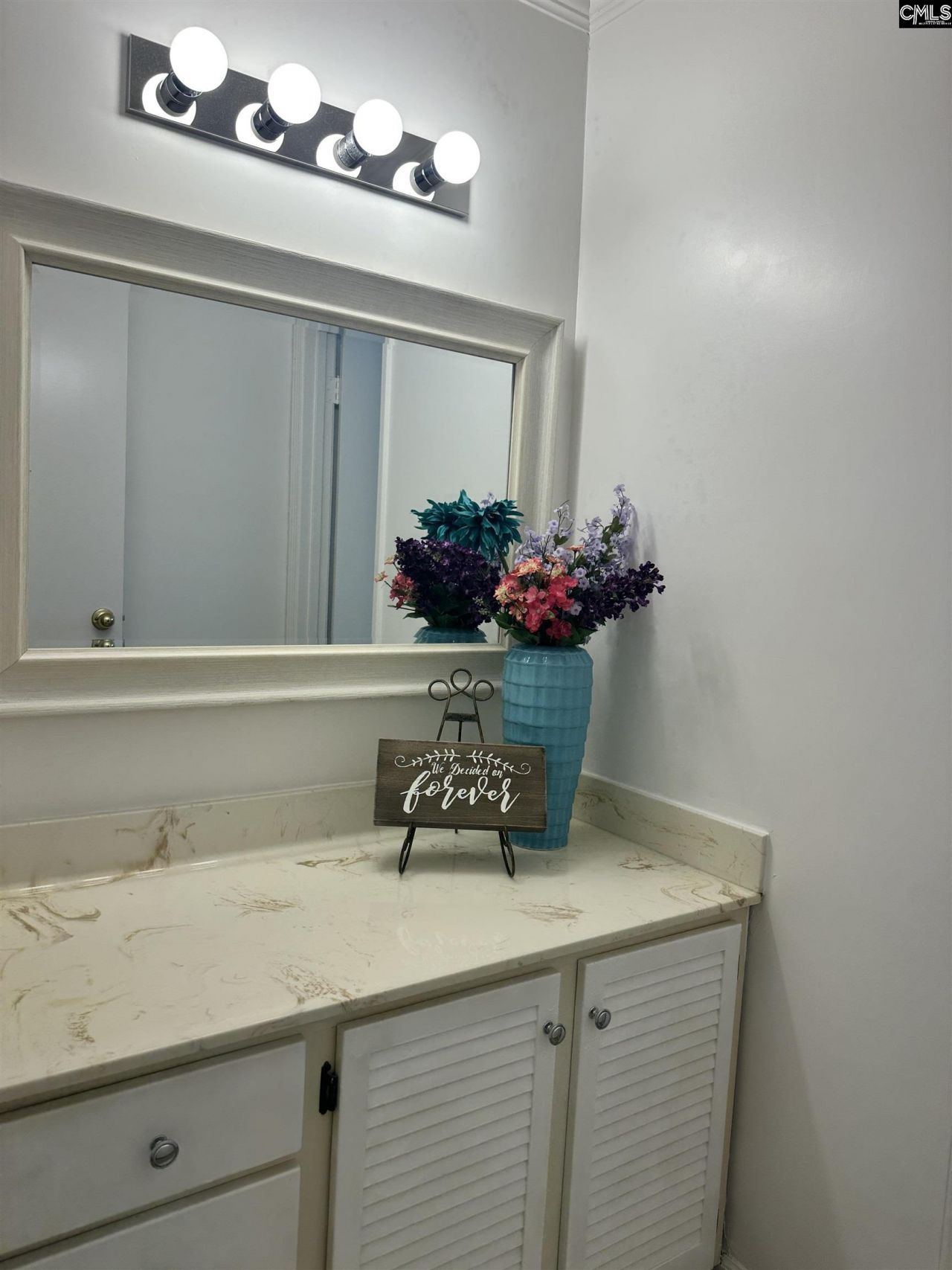 204 Haleywood Lane  Photo 23