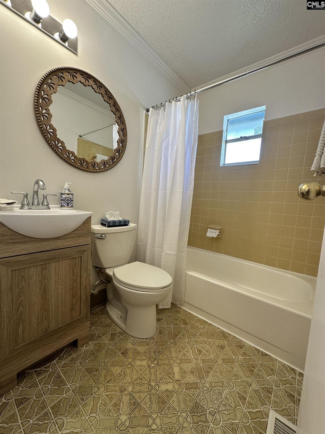 204 Haleywood Lane  Photo 24